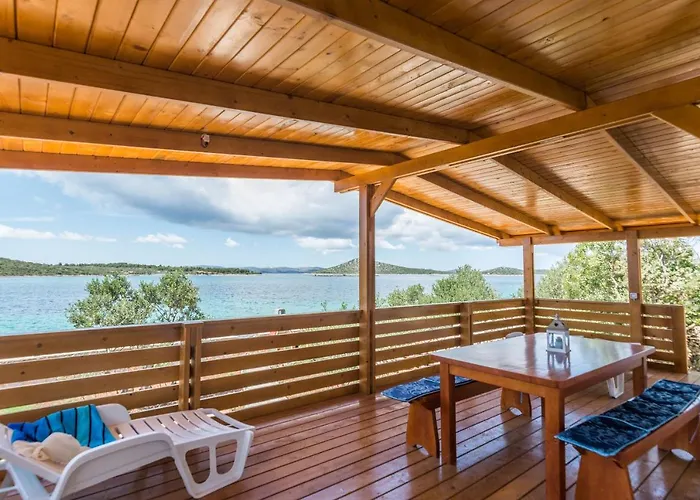 Prázdninový dům Mobile Rock Rose 2 *