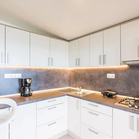 Holiday home Mobile Rock Rose 2 Tkon